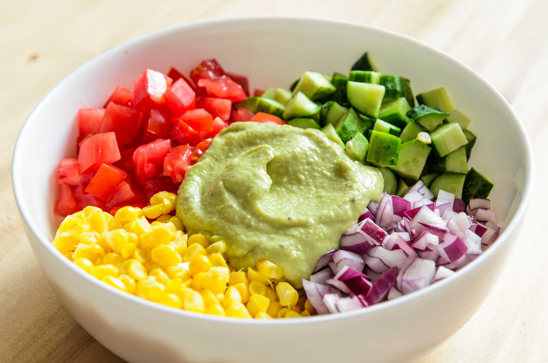 Заправки для салатов — 15 вкусных рецептов