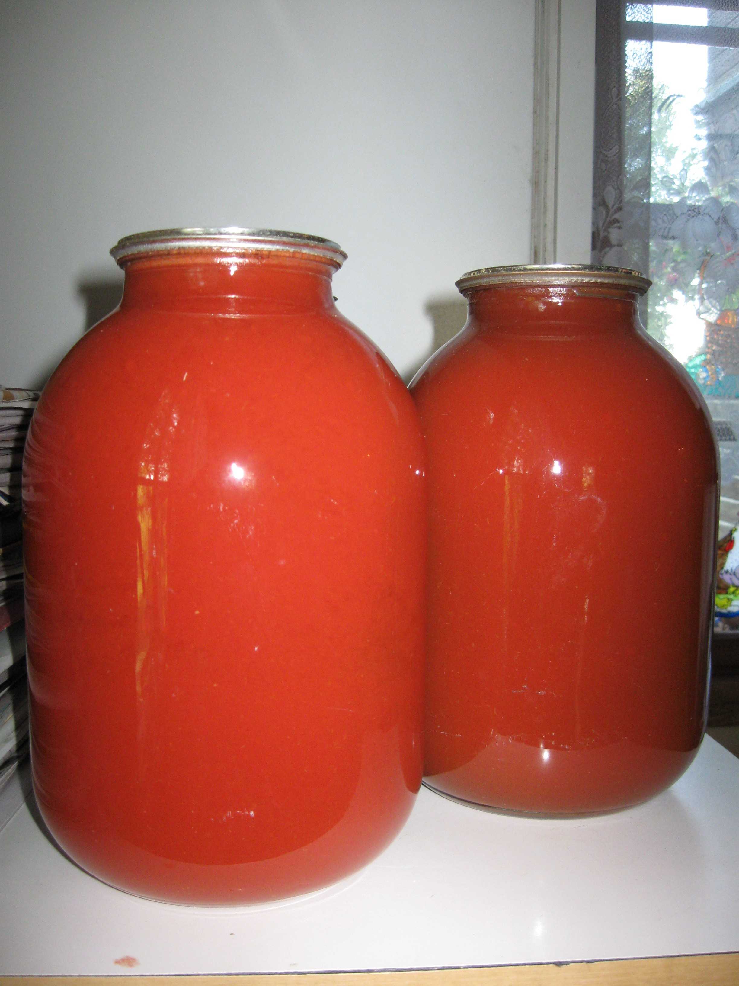 Помидоры в собственном соку литровая банка. 3л банка сока томатного Балаково. Томатный сок. Томатный сок домашний. Томатный сок на зиму.
