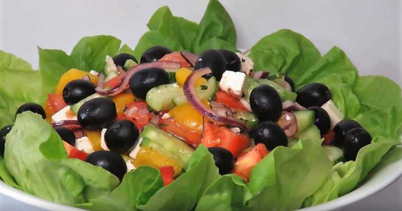 Настоящий греческий салат: ингредиенты, рецепт, советы по приготовлению - samchef.ru