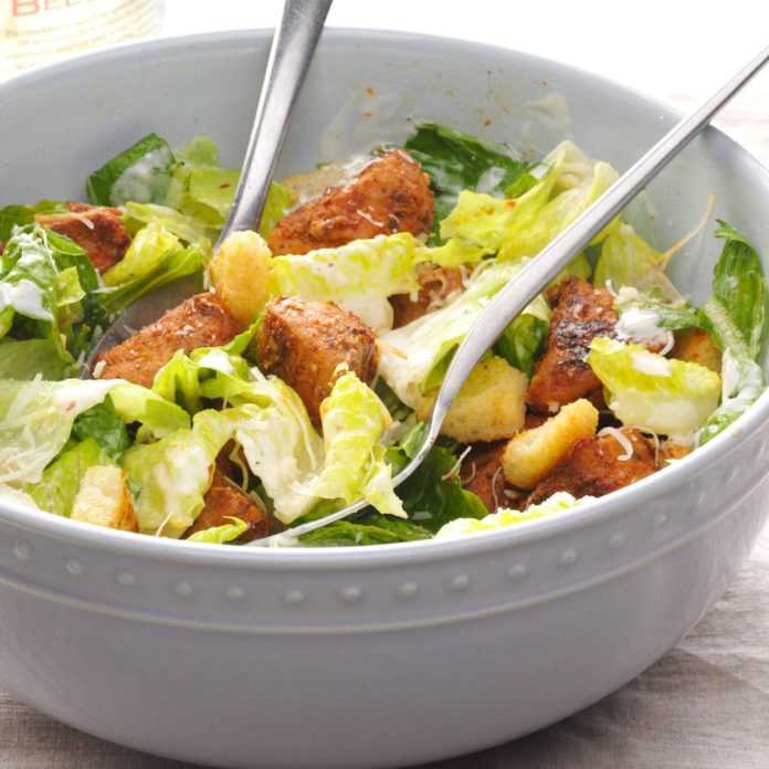 Битые огурцы - 20 рецептов: овощные салаты | foodini