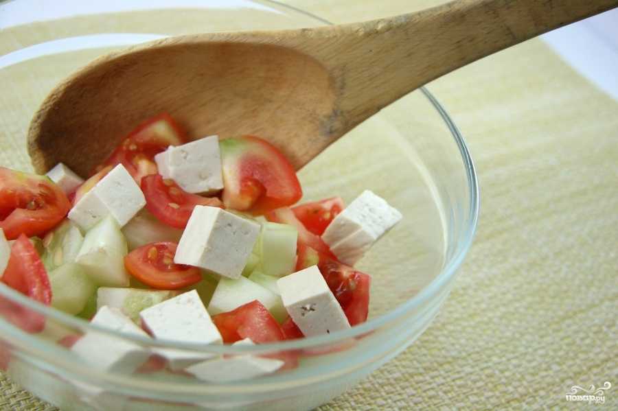 Салат с оливками и маслинами: 234 домашних рецепта