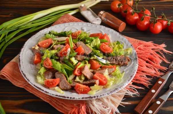 Салат «восточный» с говядиной: лучшие праздничные рецепты