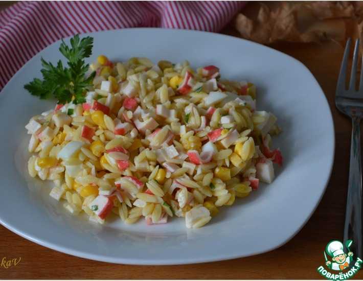 Салат с макаронами – простое и вкусное блюдо: рецепт с фото и видео