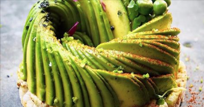 Восхитительные салаты из авокадо: 21 рецепт для гурманов - четыре вкуса - медиаплатформа миртесен