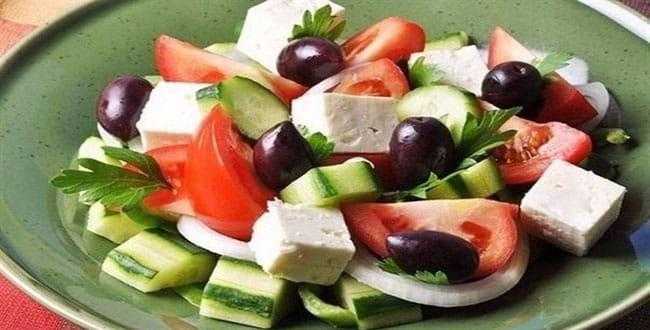 Греческий салат - 5 вкусных классических рецептов (пошагово)