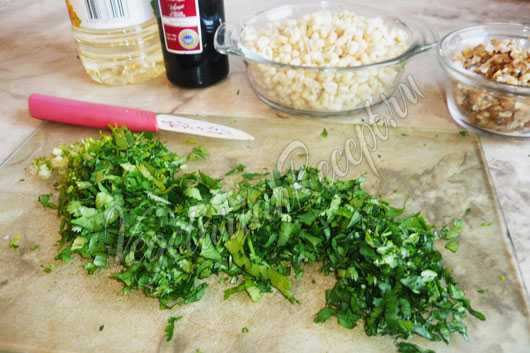 Самые вкусные салаты с крабовыми палочками: 10 лучших рецептов, простых в приготовлении