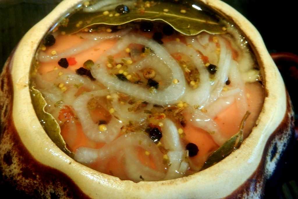 Салат с вареным лососем - 8 пошаговых фото в рецепте