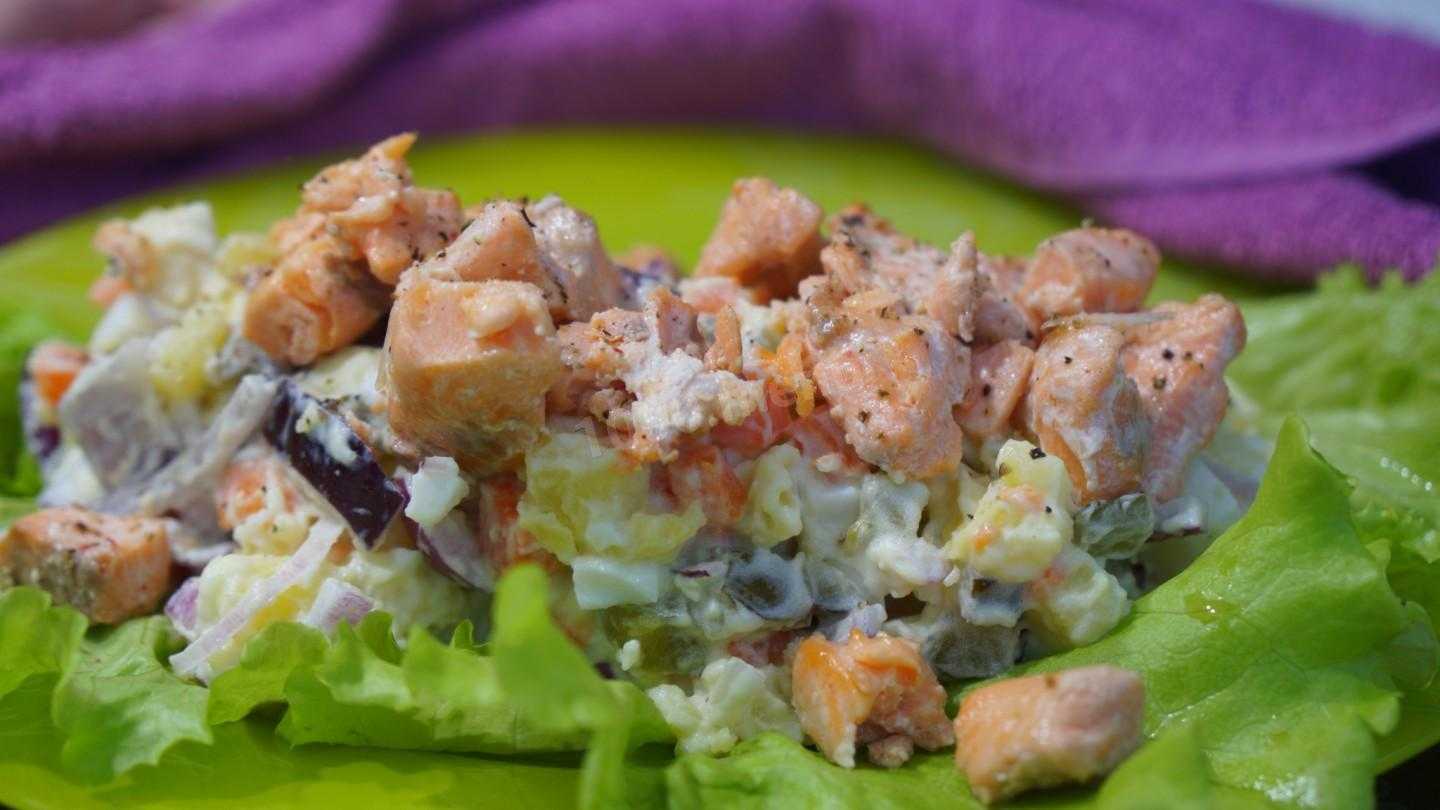 Слоеный салат лосось на шубе рецепт с фото пошагово и видео - 1000.menu