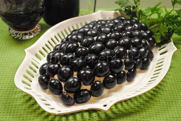 Салат виноградная гроздь: рецепты с фото пошагово