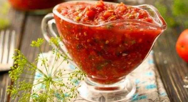 Аджика из помидор на зиму — лучшие рецепты острой вкусной аджики