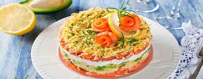 5 очень вкусных рецептов салатов из красной рыбы с пошаговыми фото