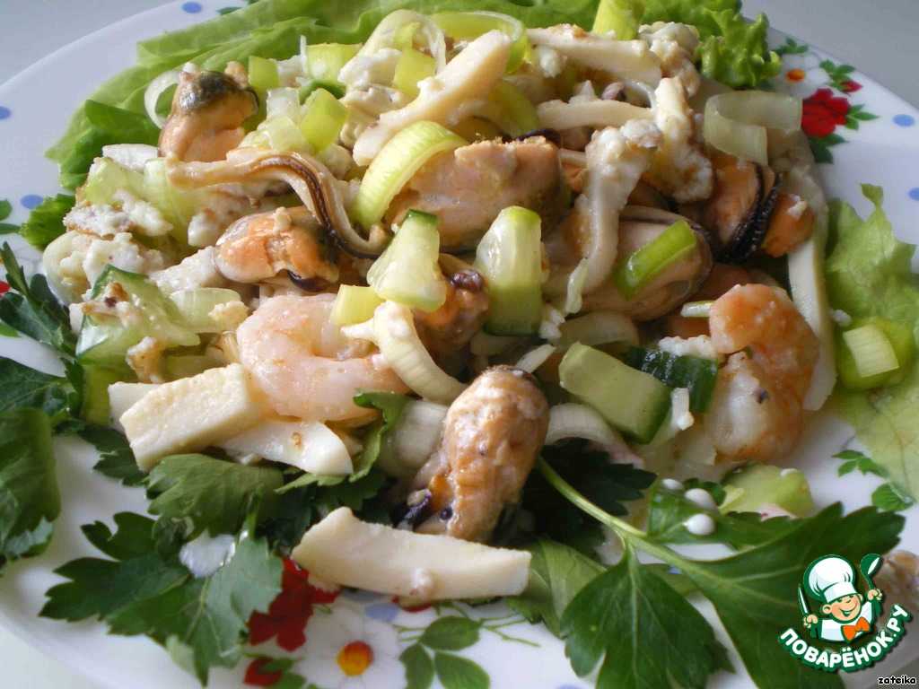 Салат с морским коктейлем: очень вкусные рецепты с морепродуктами