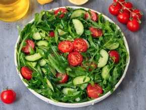 Салат с брынзой: пример простоты приготовления вкусных закусок