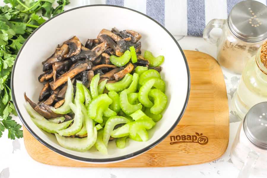 Постный салат с грибами - как разнообразить свой рацион: рецепт с фото и видео