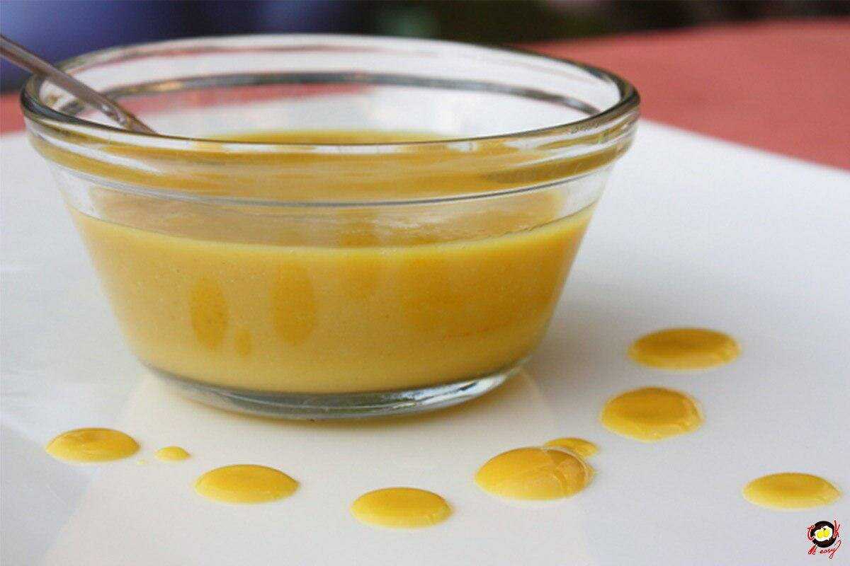 Горчица мед оливковое масло. Медово-горчичный соус. Горчичный мёд. Горчичный соус с медом. Соус горчица с медом.