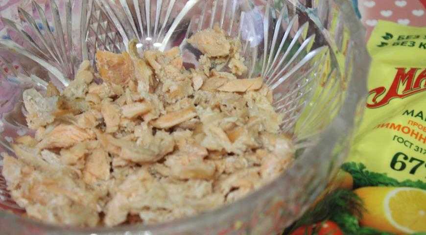 Салат семга под шубой – традиционная закуска с «изюминкой»: рецепты с фото и видео