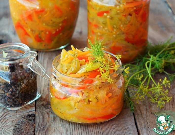 Салат из помидор на зиму: подборка рецептов