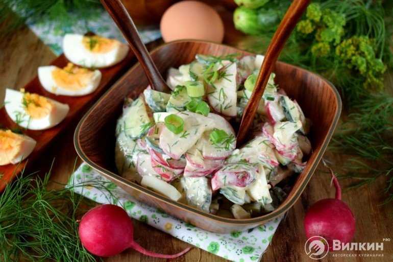 10 очень простых салатов с редиской - лайфхакер