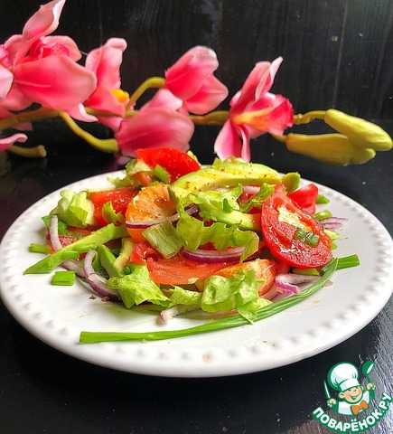 Изысканные салаты из авокадо: 20 рецептов для настоящих гурманов