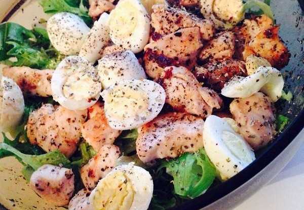 Рецепт: салаты с перепелиными яйцами