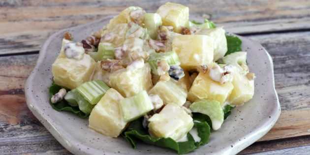 Салат из груш с яблоками и сельдереем. 1000 кулинарных рецептов для желающих похудеть. 100% гарантия