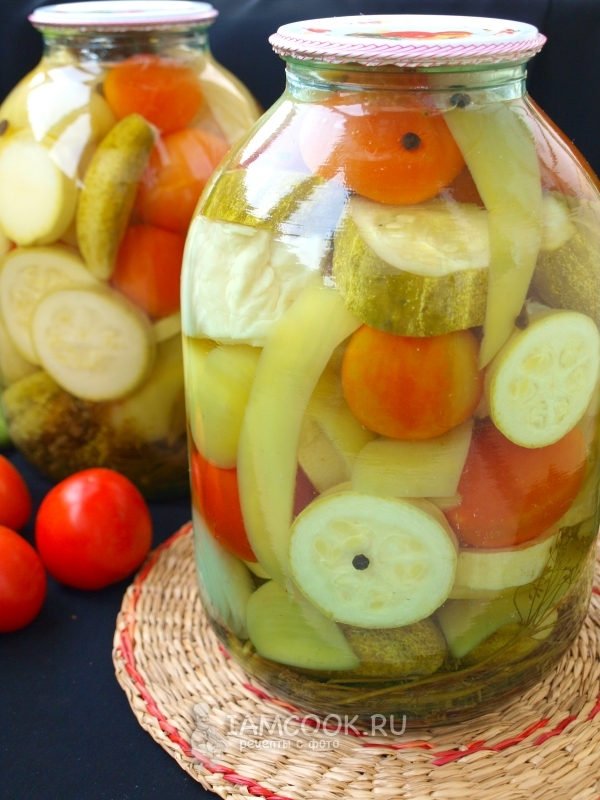 Маринованное ассорти из овощей на зиму: самые вкусные рецепты с фото