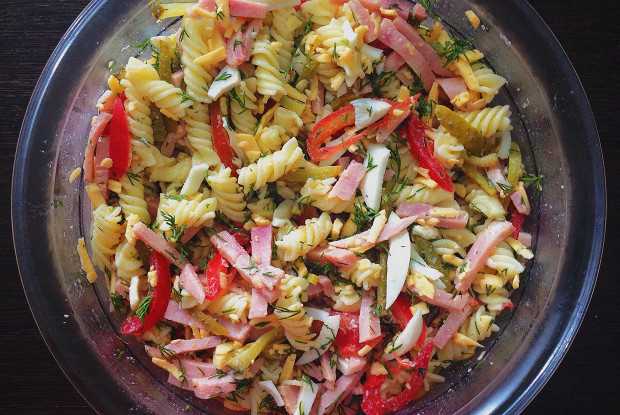 Салат с макаронами (26 рецептов вкусных салатов с макаронами) — самый смак