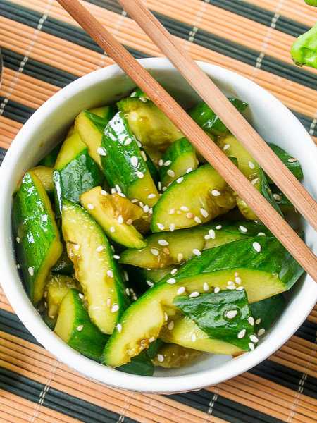 Рецепт битых огурцов: как приготовить китайскую закуску в домашних условиях