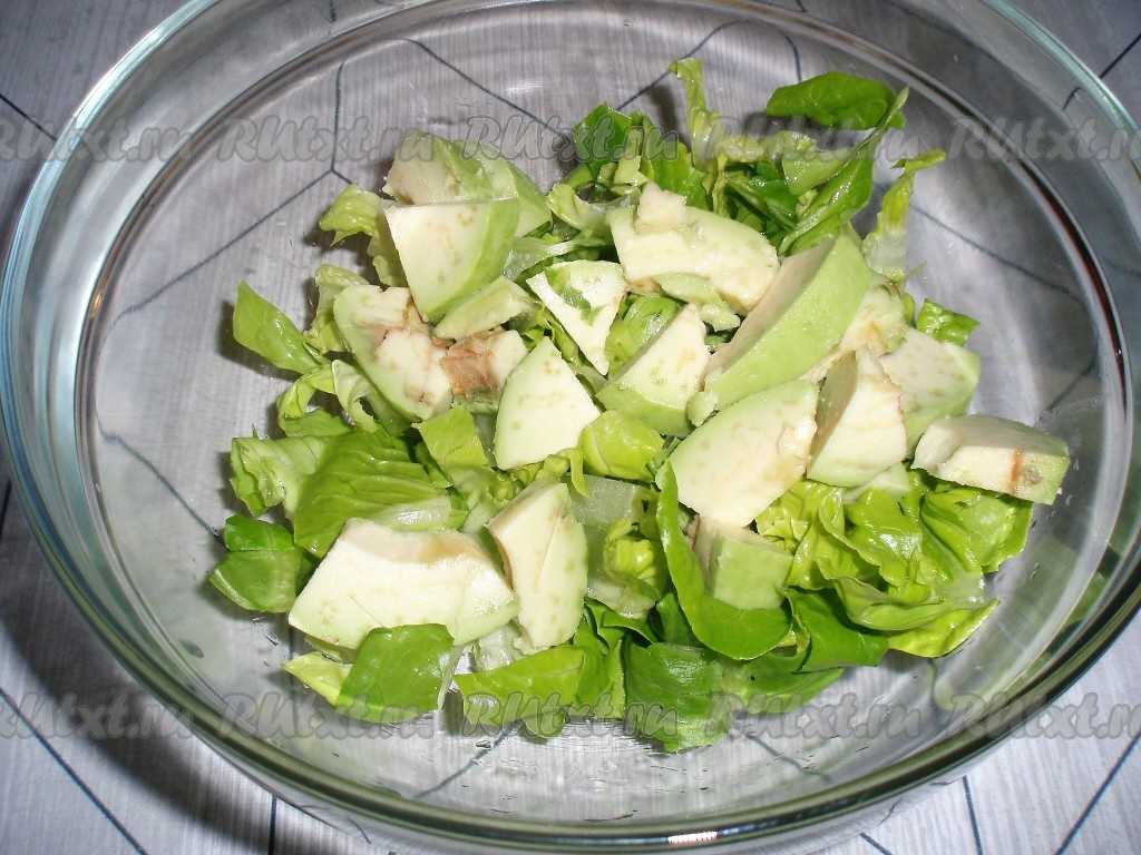 Салат с клубникой и авокадо - подробная рецептура приготовления