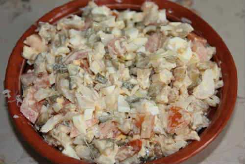 Салат из печени трески. 9 рецептов полезного и вкусного блюда на каждый день и к празднику