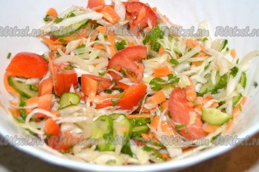 Овощные салаты: 10 полезных и вкусных рецептов