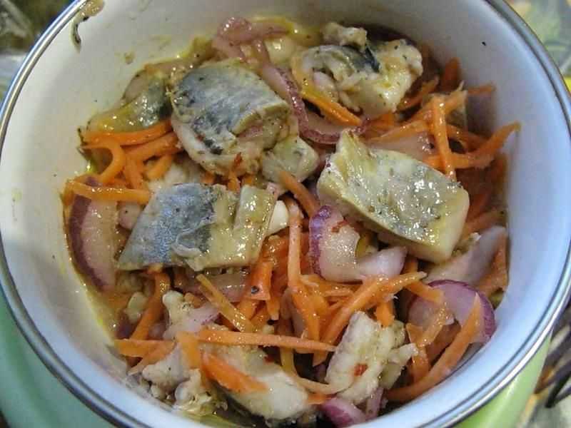 Салат лисичка с корейской морковкой – идеальный вариант: рецепт с фото и видео