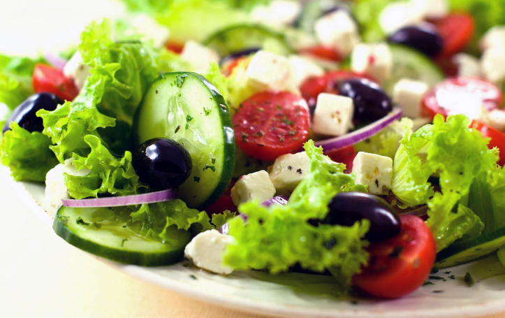 Греческий салат - рецепт классический с пошаговыми фото | меню недели