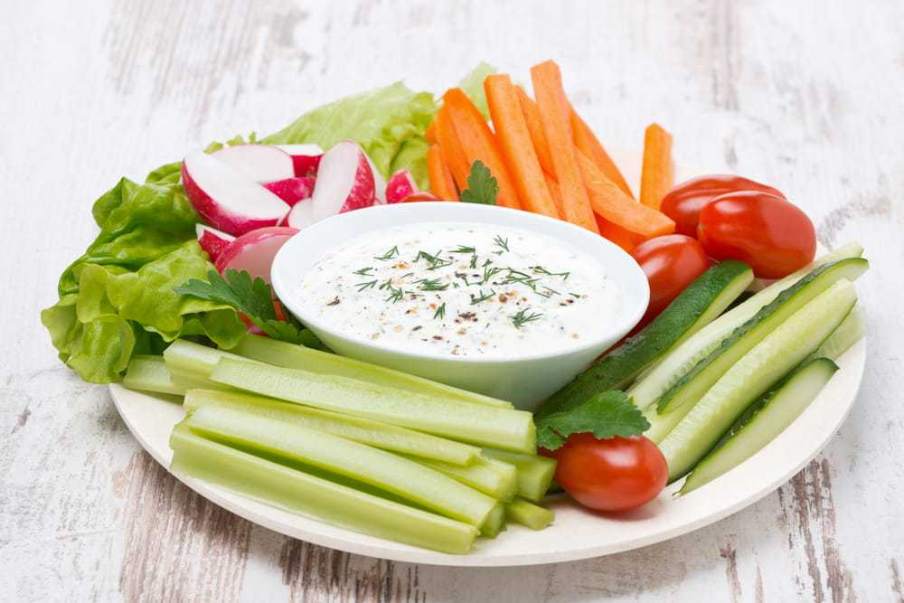 Фруктовый салат: диетические рецепты салатиков с йогуртом для похудения