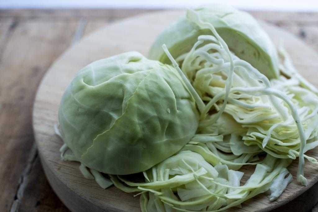 Два рецепта салата из печеных овощей: в духовке и на сковороде