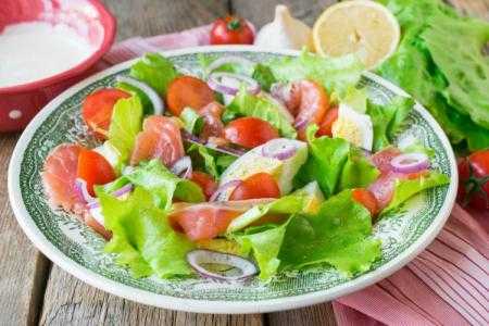 Салат с красной рыбой слоями — пошаговый рецепт с фото
