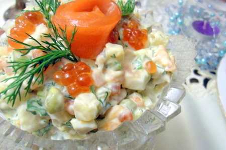 Слоеный салат с семгой - шедевр кулинарного искусства, нежное изысканное блюдо: рецепты с фото и видео
