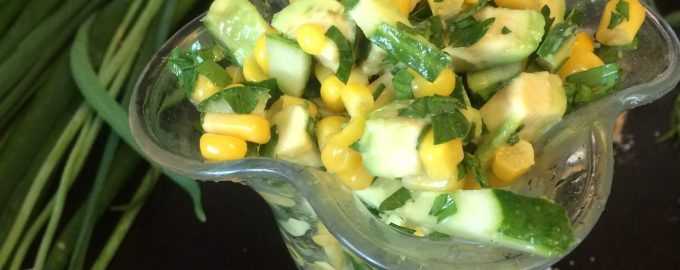 Рецепты салат с авокадо и кукурузой