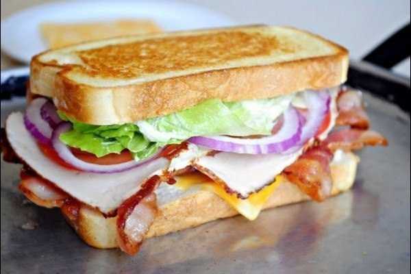 Сэндвичи в домашних условиях - 20 самых вкусных рецептов